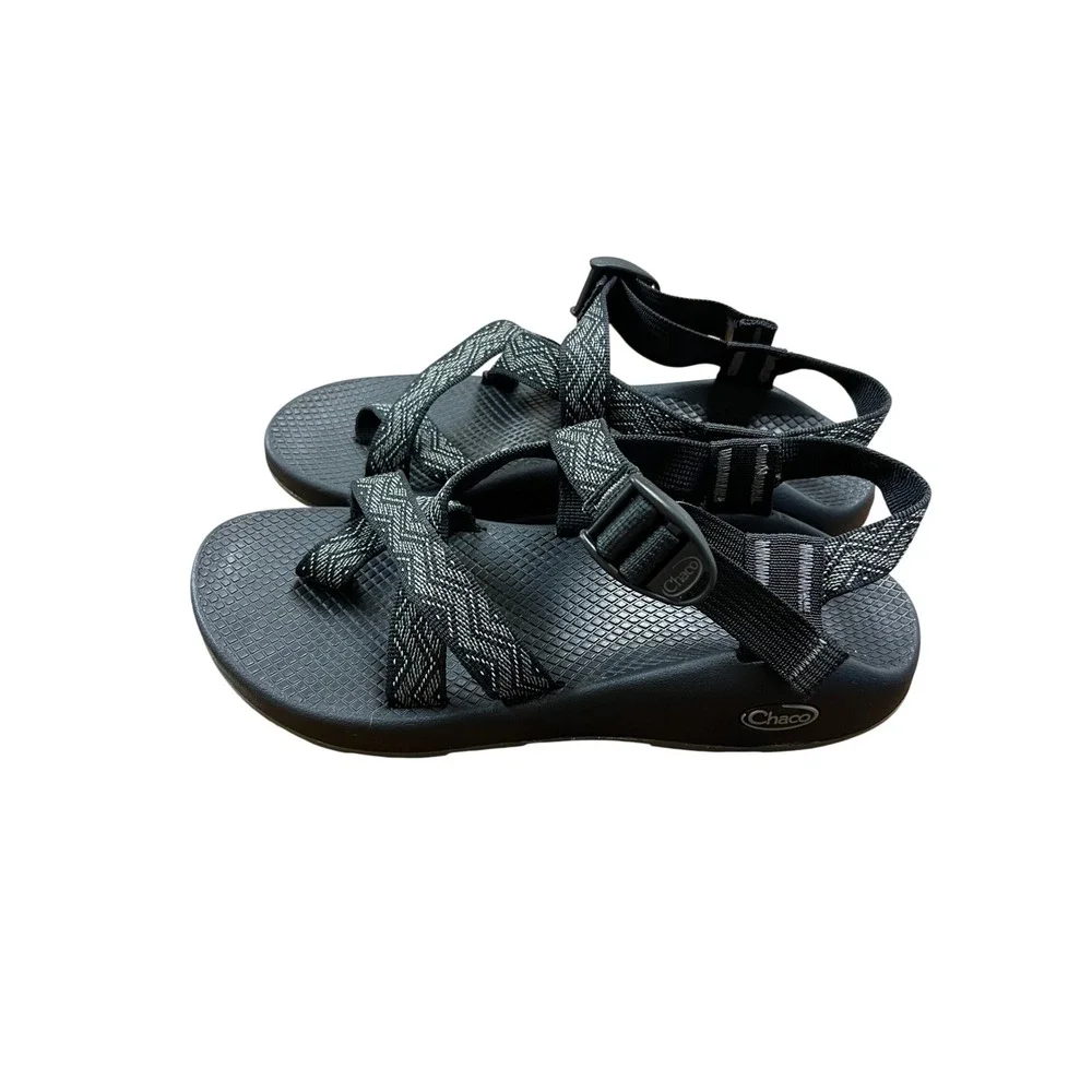 Chaco Z/Cloud 2 Sandals Women 9 Black White Strappy Toe Loop Hiking Gorpcore